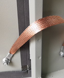 過(guò)門接地線